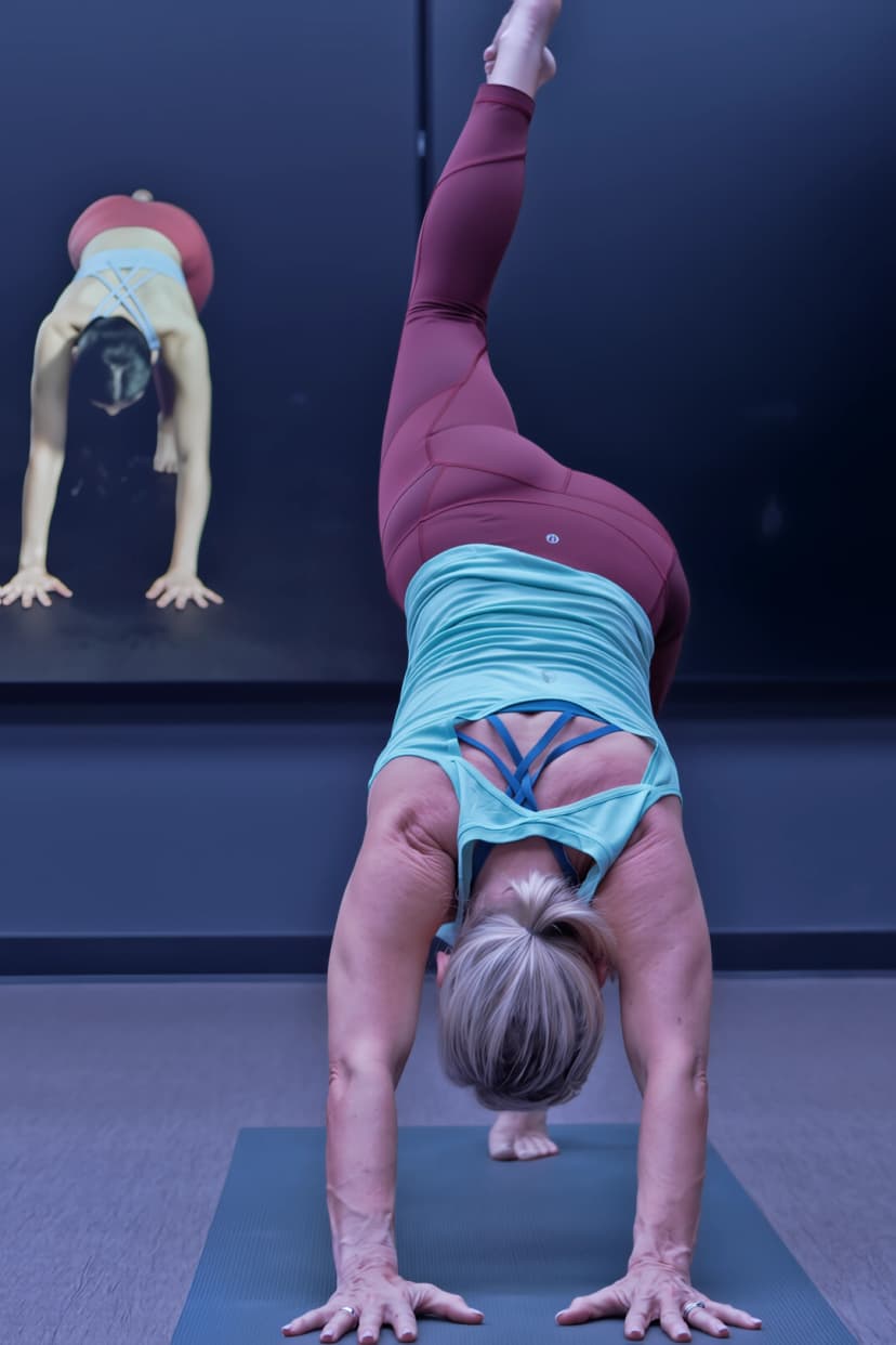 Big Bang (Hot Flow Yoga)