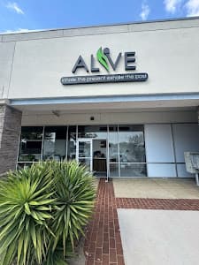 ALIVE Studios - Plano — Cover